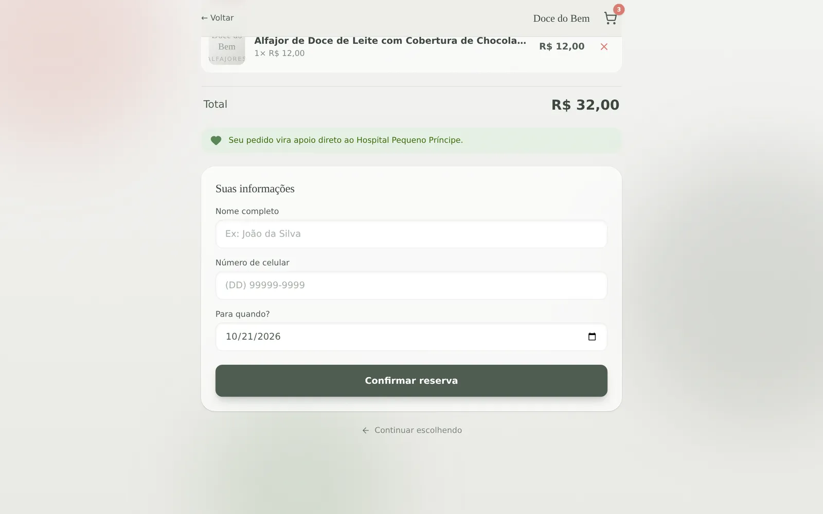 Carrinho com total e formulário de reserva.
